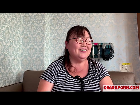 ❤️ Ama japoniar lodiak bere titi erraldoiak erakusten ditu eta sexu jostailu batekin gozatzen du. 51 urteko ama asiar batek bere sexu-esperientziaz hitz egiten du. Yukiko 1 OSAKAPORN milf gantz ️ Porno %eu.porn-mate.ruan ❌❤